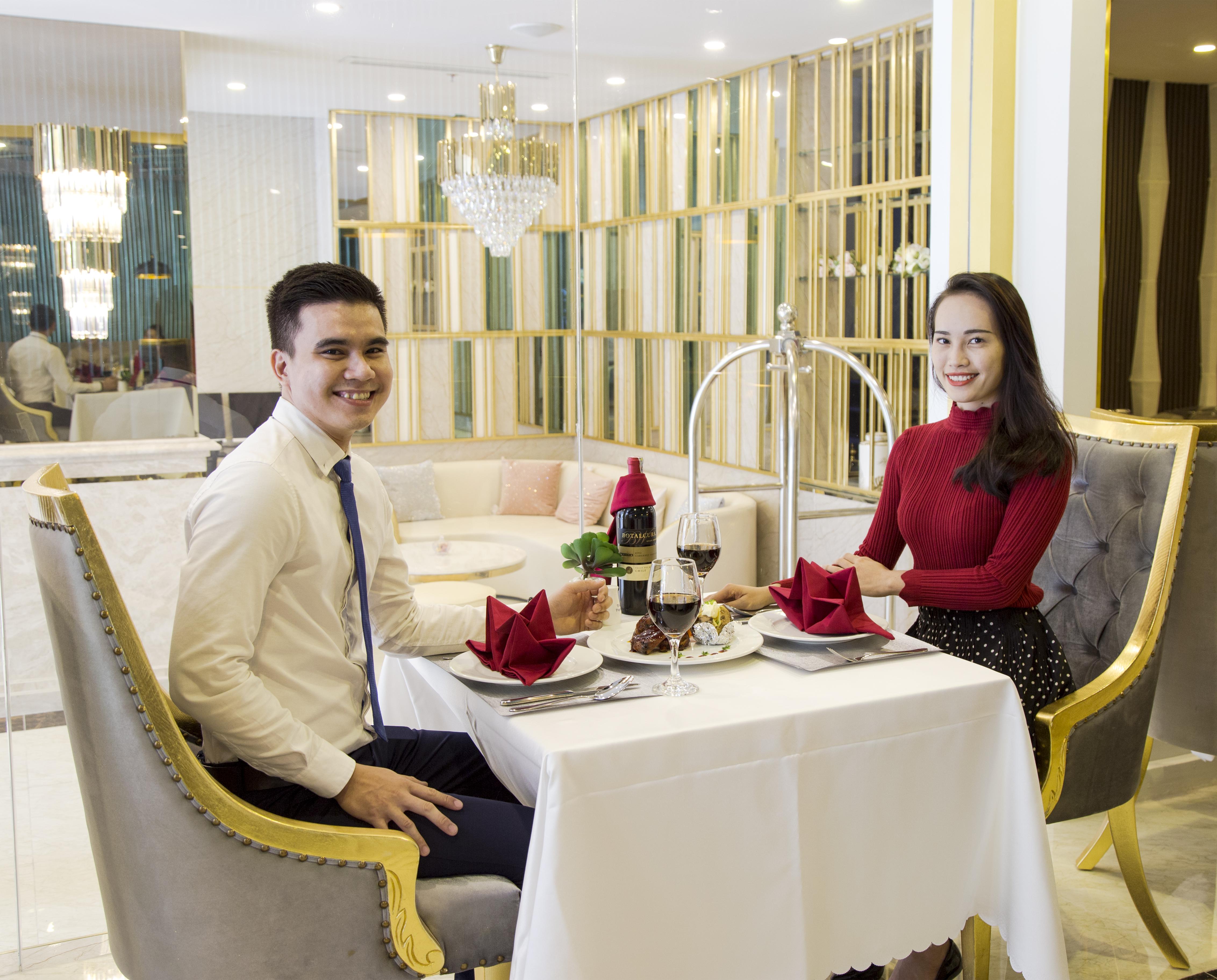 Cicilia City Hotel Saigon Center Ho Chi Minh City Bagian luar foto