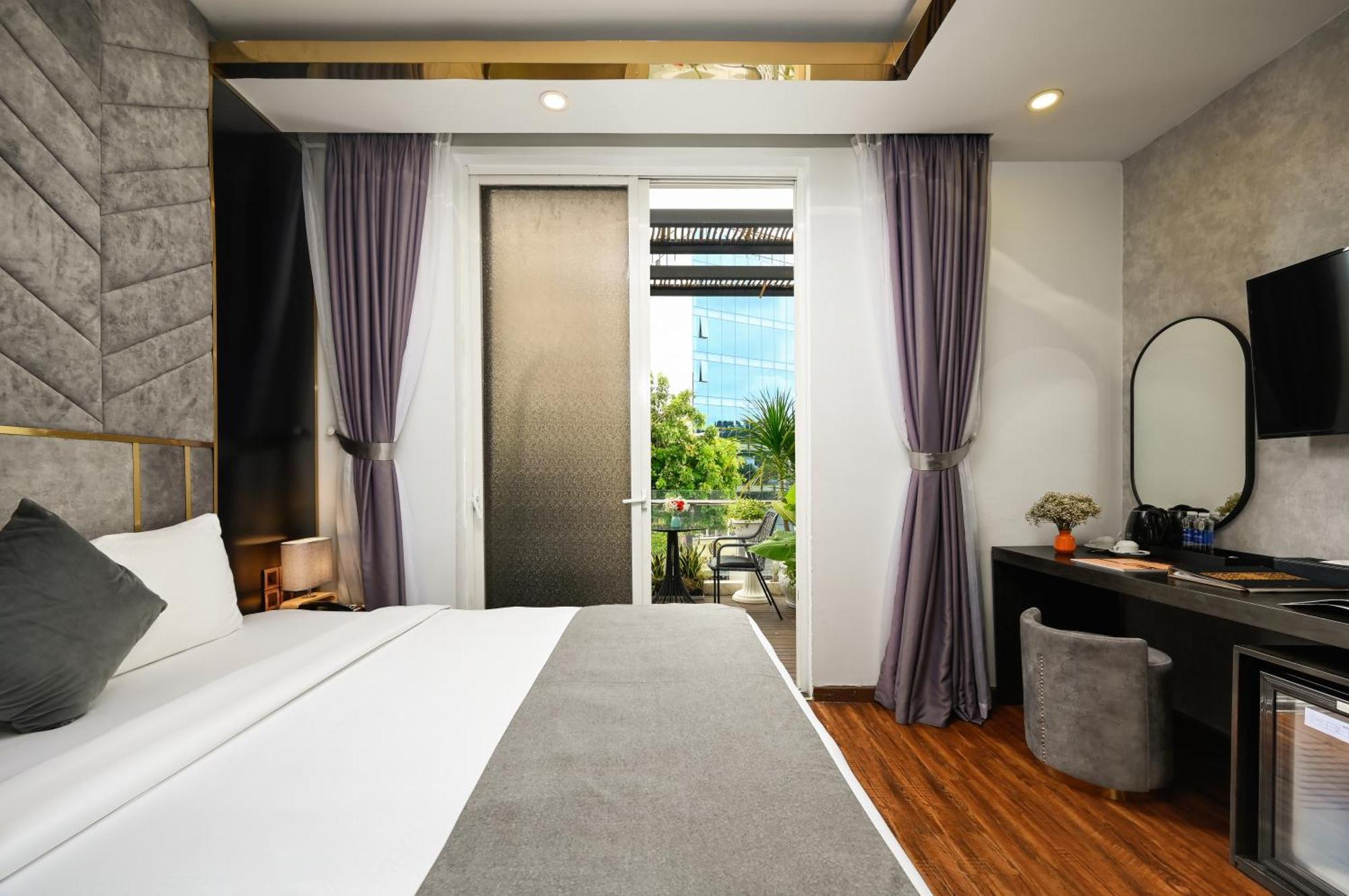 Cicilia City Hotel Saigon Center Ho Chi Minh City Bagian luar foto